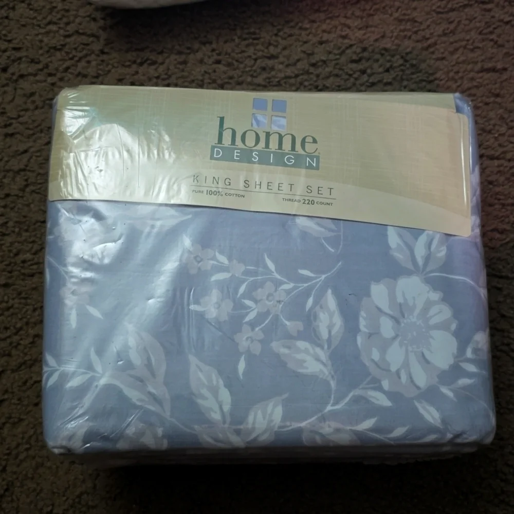 Home Design king sheet set - Picture 1 of 5